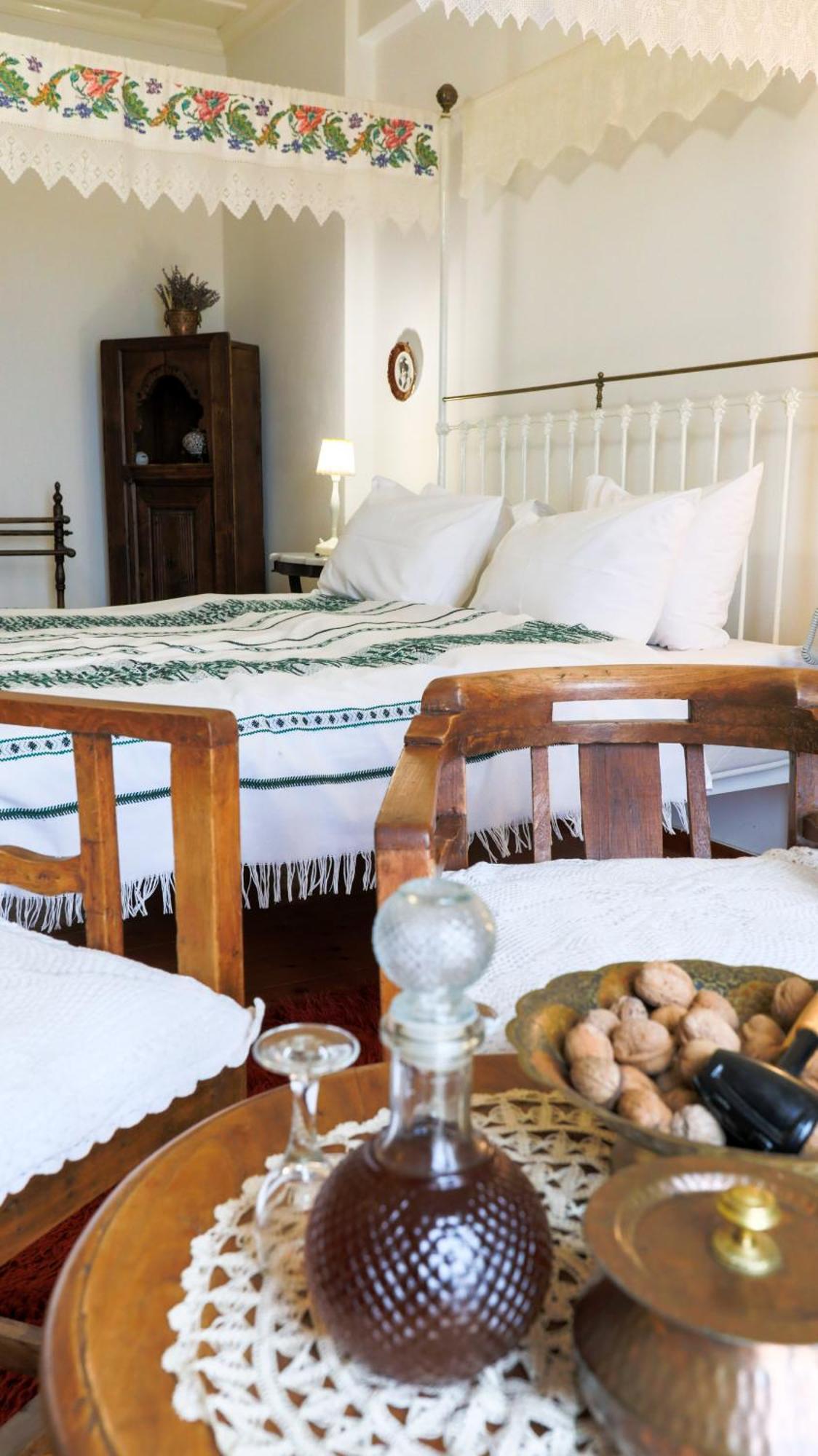Hotel Papanikola Piana Bilik gambar