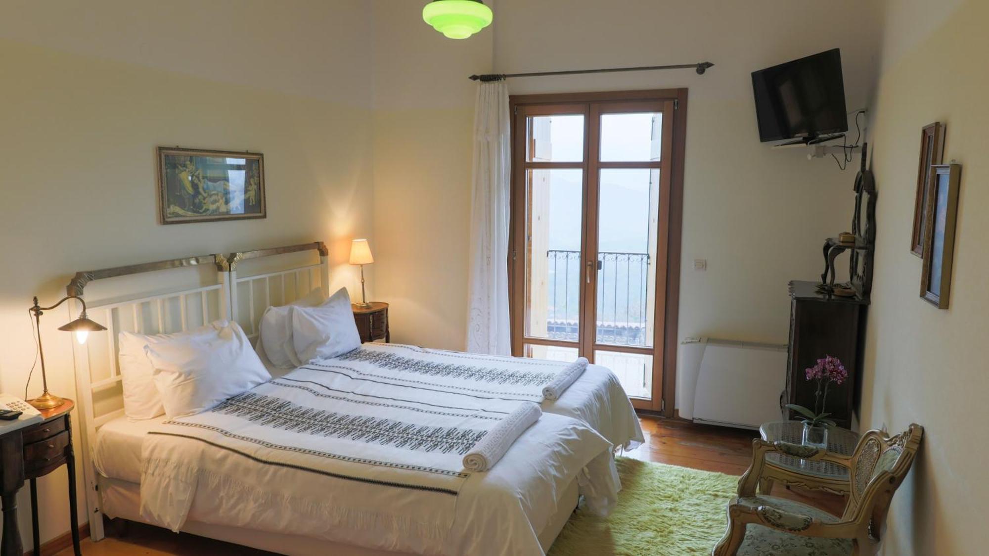 Hotel Papanikola Piana Luaran gambar