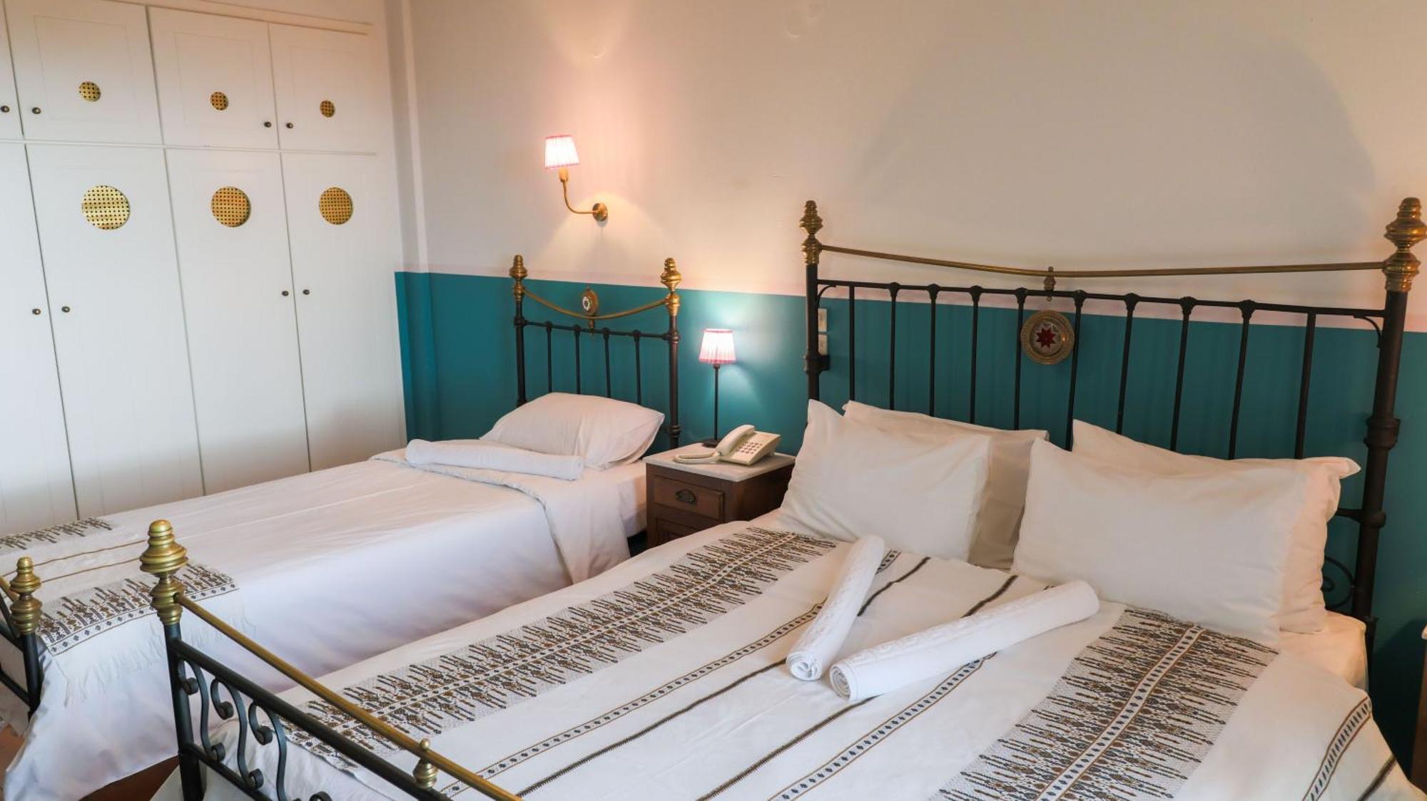 Hotel Papanikola Piana Bilik gambar